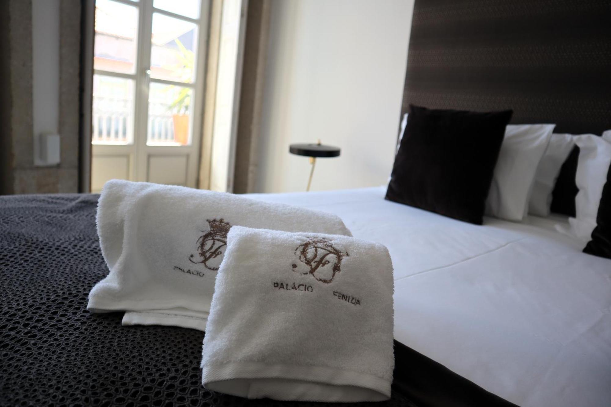 Palacio Fenizia Lux Apartments OOporto Chambre photo